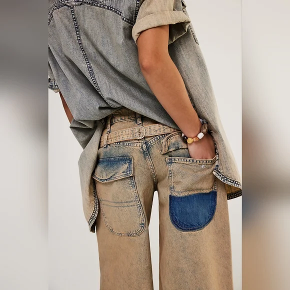 We The Free Waterfalls Baggy Wide-Leg Jeans- 28 Short - Picture 3 of 10